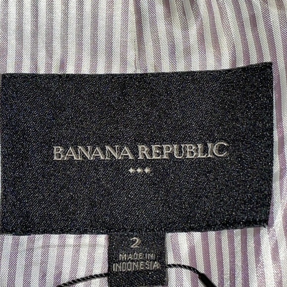 NWT Banana Republic Tan Lined Blazer.  Machine Washable. Size 2. - Picture 8 of 13
